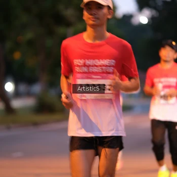 Runner Photo 1757203