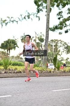 Runner Photo 1757212