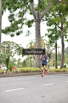 Runner Photo 1757259