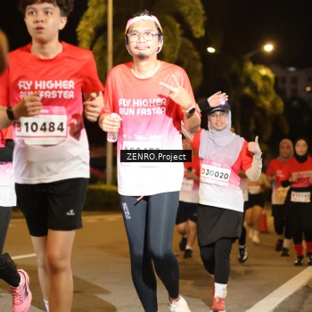 Runner Photo 1757434