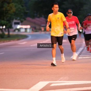 Runner Photo 1757451