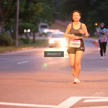 Runner Photo 1757533