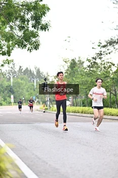 Runner Photo 1757535