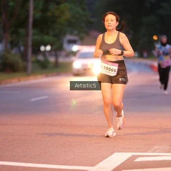 Runner Photo 1757544
