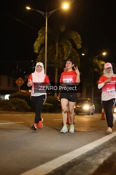 Runner Photo 1757610