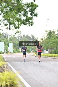 Runner Photo 1757655