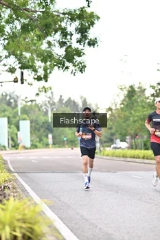Runner Photo 1757714
