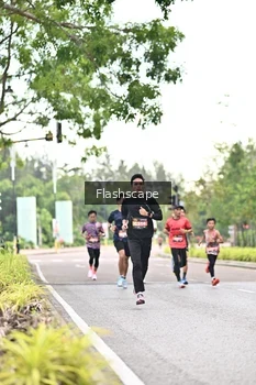 Runner Photo 1757825