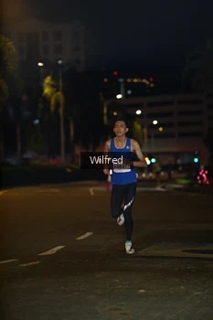 Runner Photo 1757839