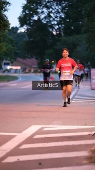 Runner Photo 1757852