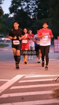 Runner Photo 1757929
