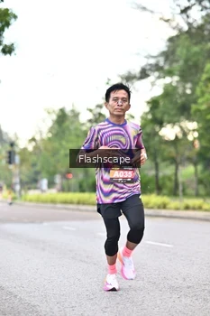 Runner Photo 1757975