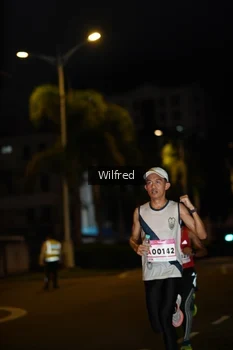 Runner Photo 1757976