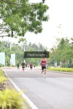 Runner Photo 1758004