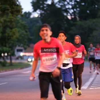 Runner Photo 1758043