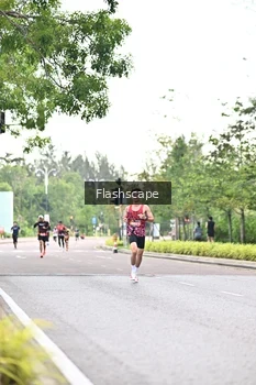 Runner Photo 1758045