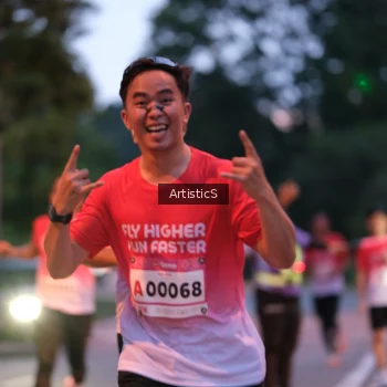 Runner Photo 1758147