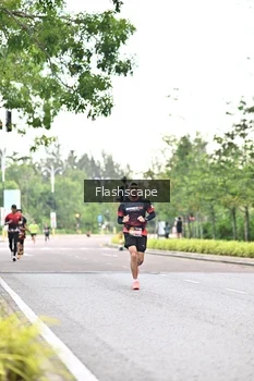 Runner Photo 1758168