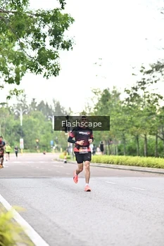 Runner Photo 1758170