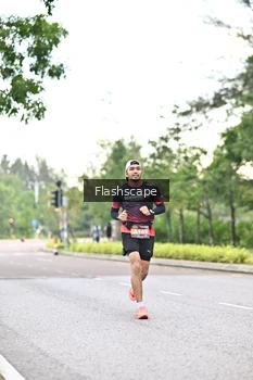Runner Photo 1758218