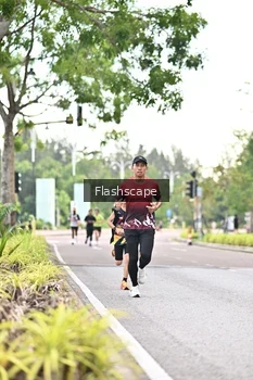 Runner Photo 1758223