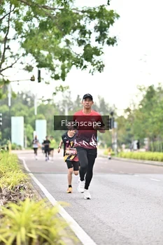 Runner Photo 1758291