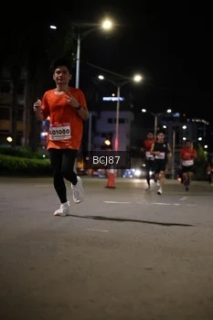 Runner Photo 1758357