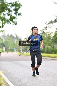 Runner Photo 1758383