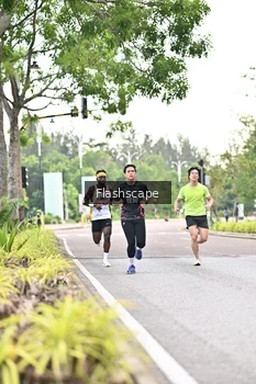 Runner Photo 1758427