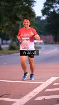 Runner Photo 1758437