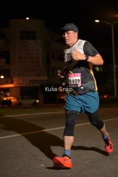 Runner Photo 1758697