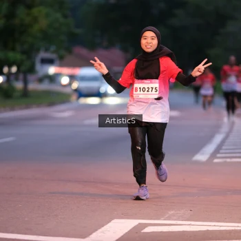 Runner Photo 1758763