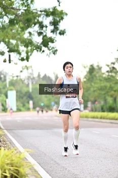 Runner Photo 1758771