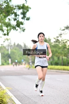 Runner Photo 1758775