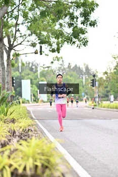 Runner Photo 1758834