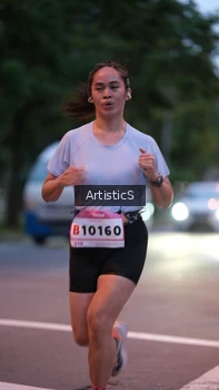 Runner Photo 1758856