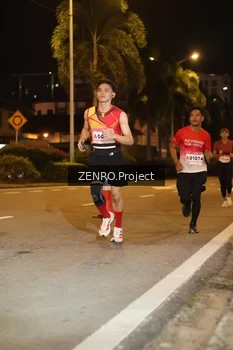Runner Photo 1758903