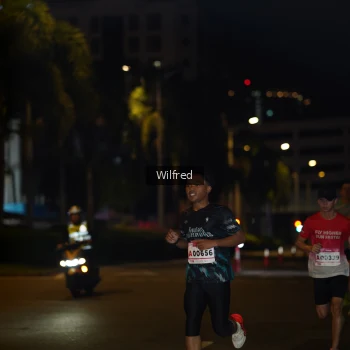 Runner Photo 1758911
