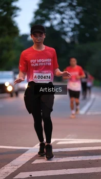 Runner Photo 1758921