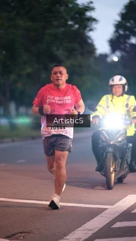 Runner Photo 1758957