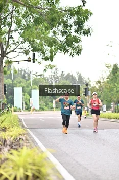 Runner Photo 1759016