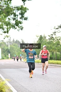 Runner Photo 1759096
