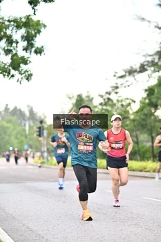 Runner Photo 1759151