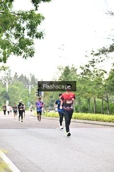Runner Photo 1759276