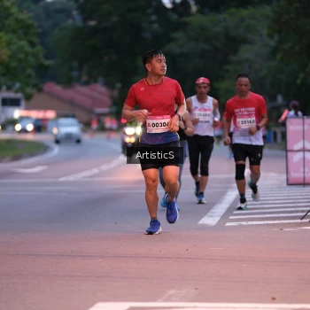 Runner Photo 1759298