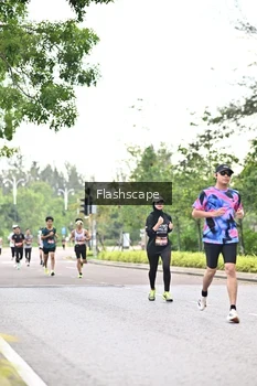 Runner Photo 1759342