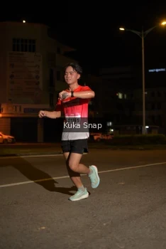 Runner Photo 1759422