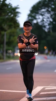 Runner Photo 1759573