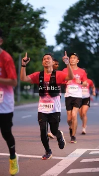 Runner Photo 1759880