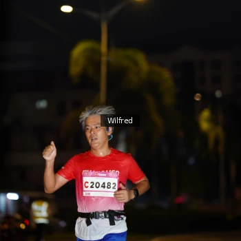 Runner Photo 1759890